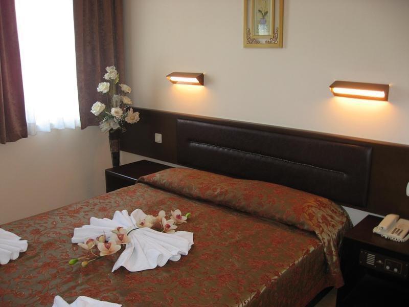 קוסדסי Seaview Suite Hotel מראה חיצוני תמונה